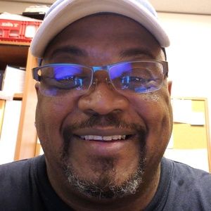 Meet your Posher, Troy